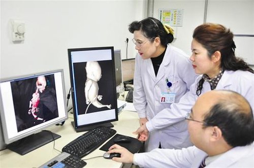 武汉惊现“美人鱼宝宝”CT影像图曝光(图)